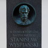 Tablica upamiętniająca Stanisława Wyspiańskiego.
Tablica umieszczona jest na fasadzie kamienicy Czyncielów, gdzie Stanisław Wyspiański mieszkał.