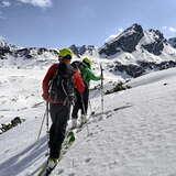 Imagen: Wojciech Szatkowski: Na skiturach można odnaleźć zachwycające góry, przyjaźń i i wolność