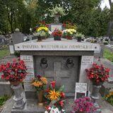 Obrázok: Hrob rodiny Wojtyłovej Rakowický cintorín Krakov